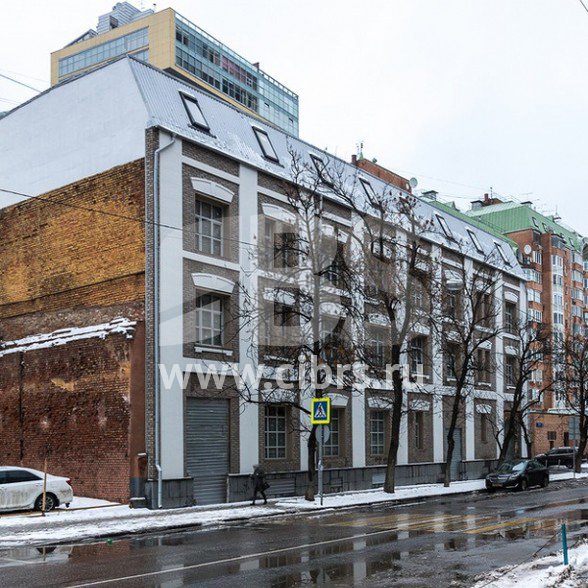 Административное здание Конный 12 на улице Лестева
