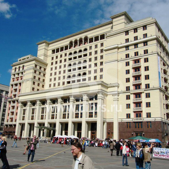 Бизнес-центр Москва на Площади Революции