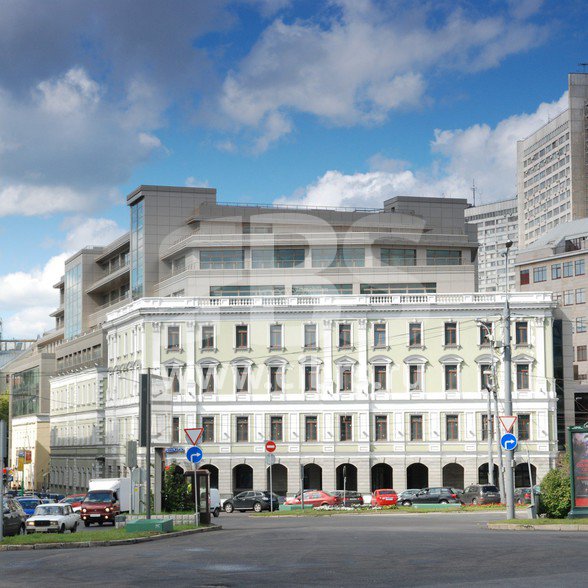 Аренда офиса на Спасопесковской площади в особняке Арбатский