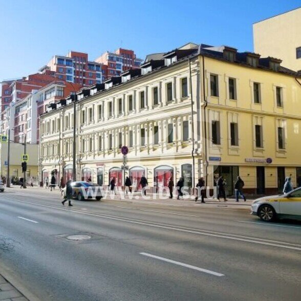 Жилое здание Новослободская 19с1 на Менделеевской
