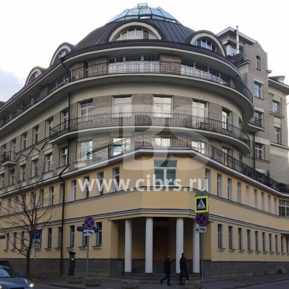 Жилое здание Большая Пионерская 20 на Зацепской площади